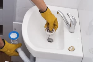 How to unclog a clogged sink